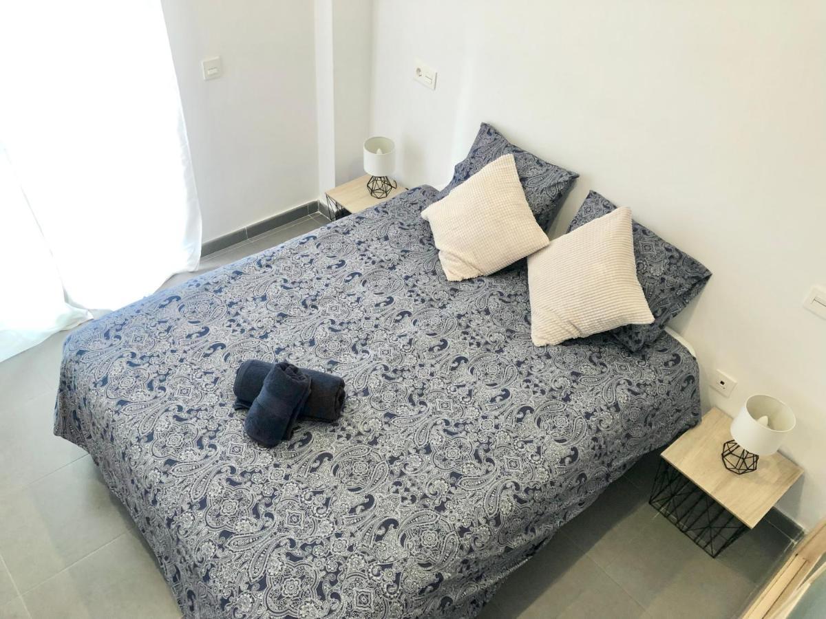 Varela Apartamentos B مالقة المظهر الخارجي الصورة