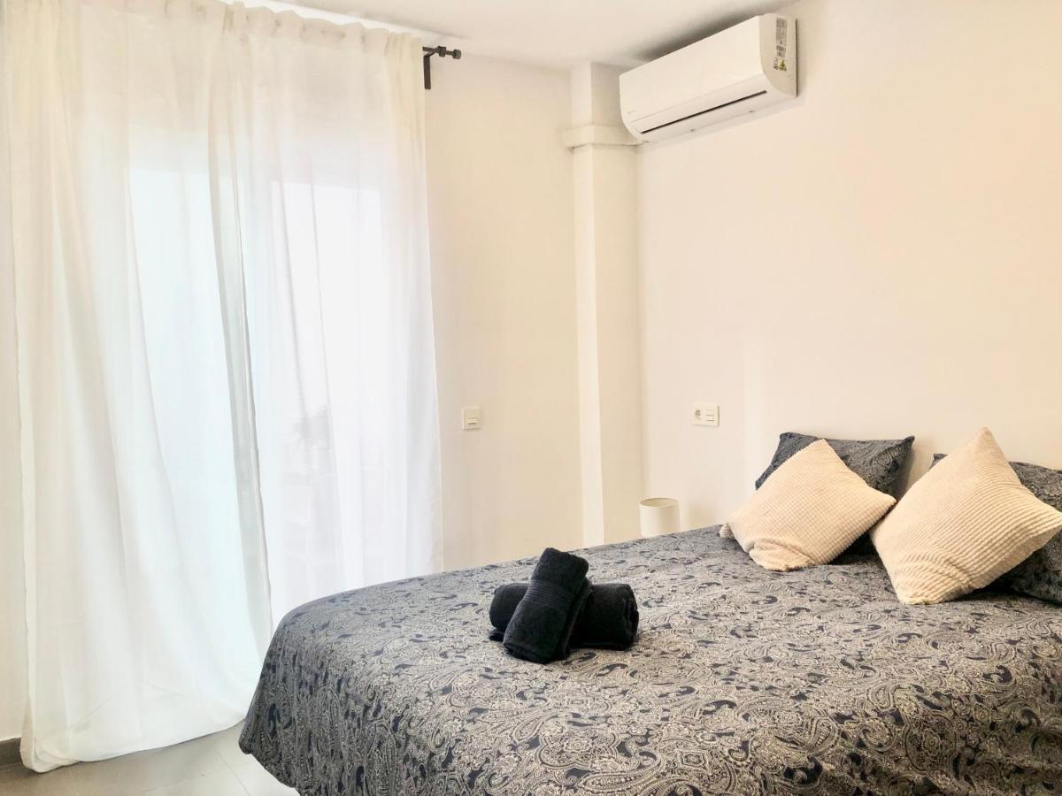 Varela Apartamentos B مالقة المظهر الخارجي الصورة