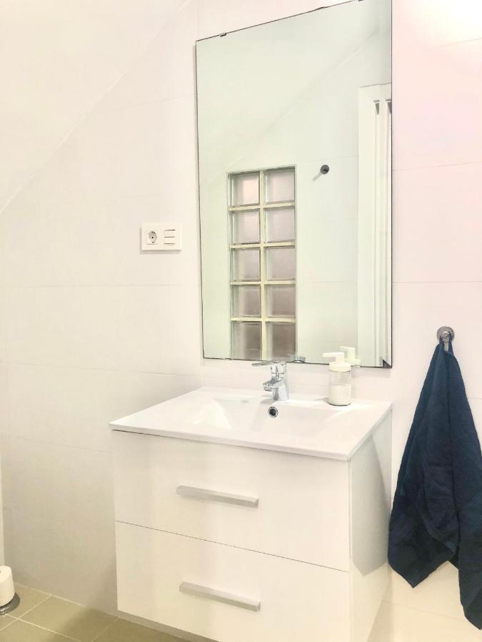 Varela Apartamentos B مالقة المظهر الخارجي الصورة