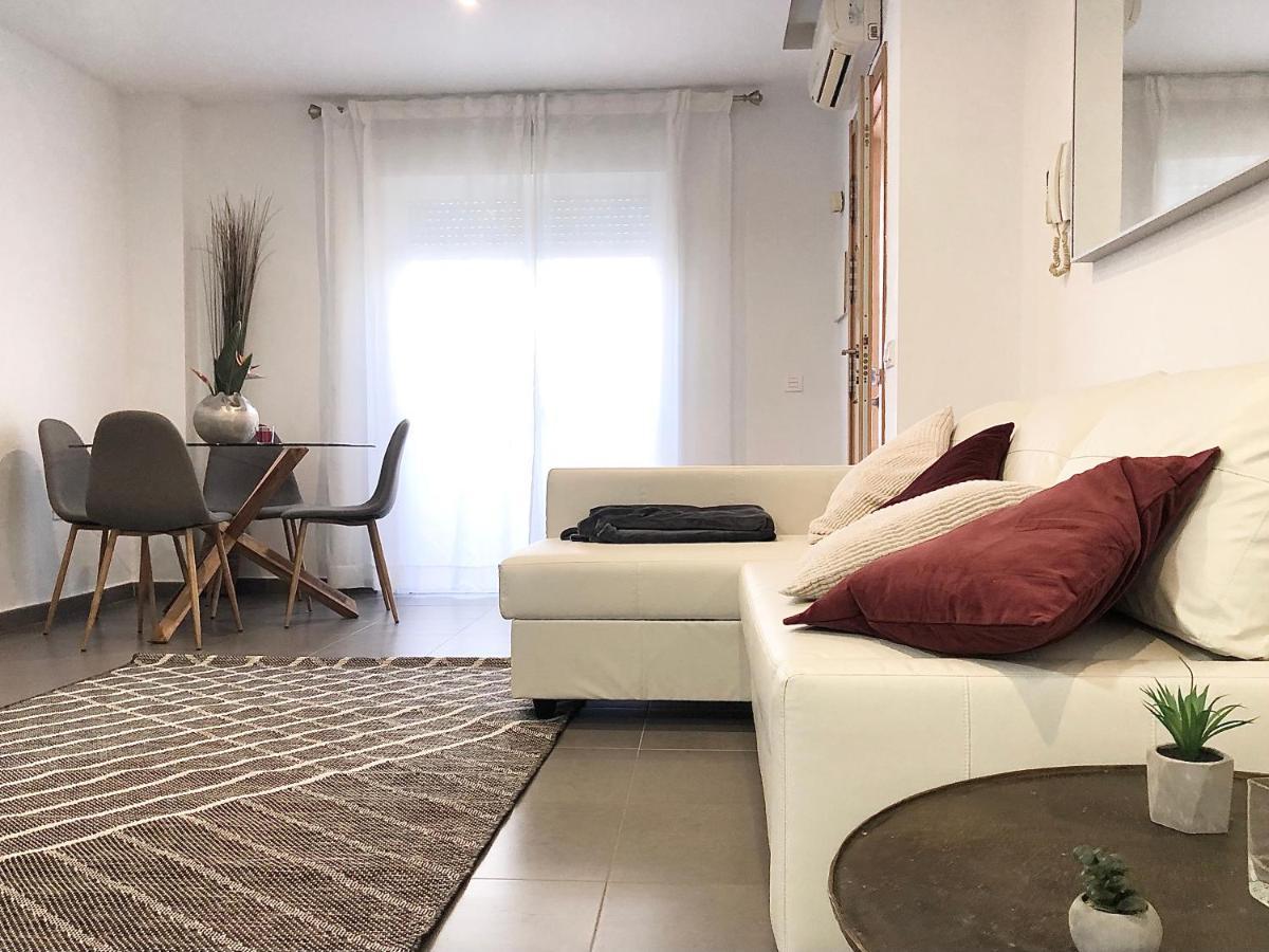 Varela Apartamentos B مالقة المظهر الخارجي الصورة